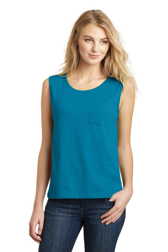 District® Juniors Vintage Wash Muscle Tank. DT4301